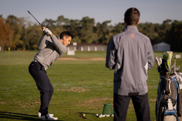 player-unweighting-in-backswing