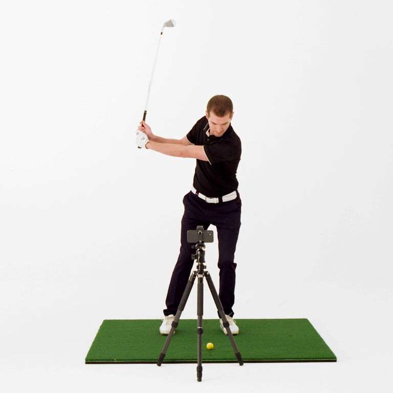 player-with-lead-arm-parallel-to-floor