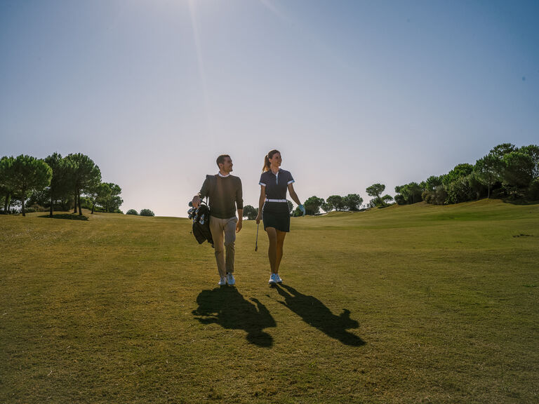 golf-spieler-auf-dem-platz